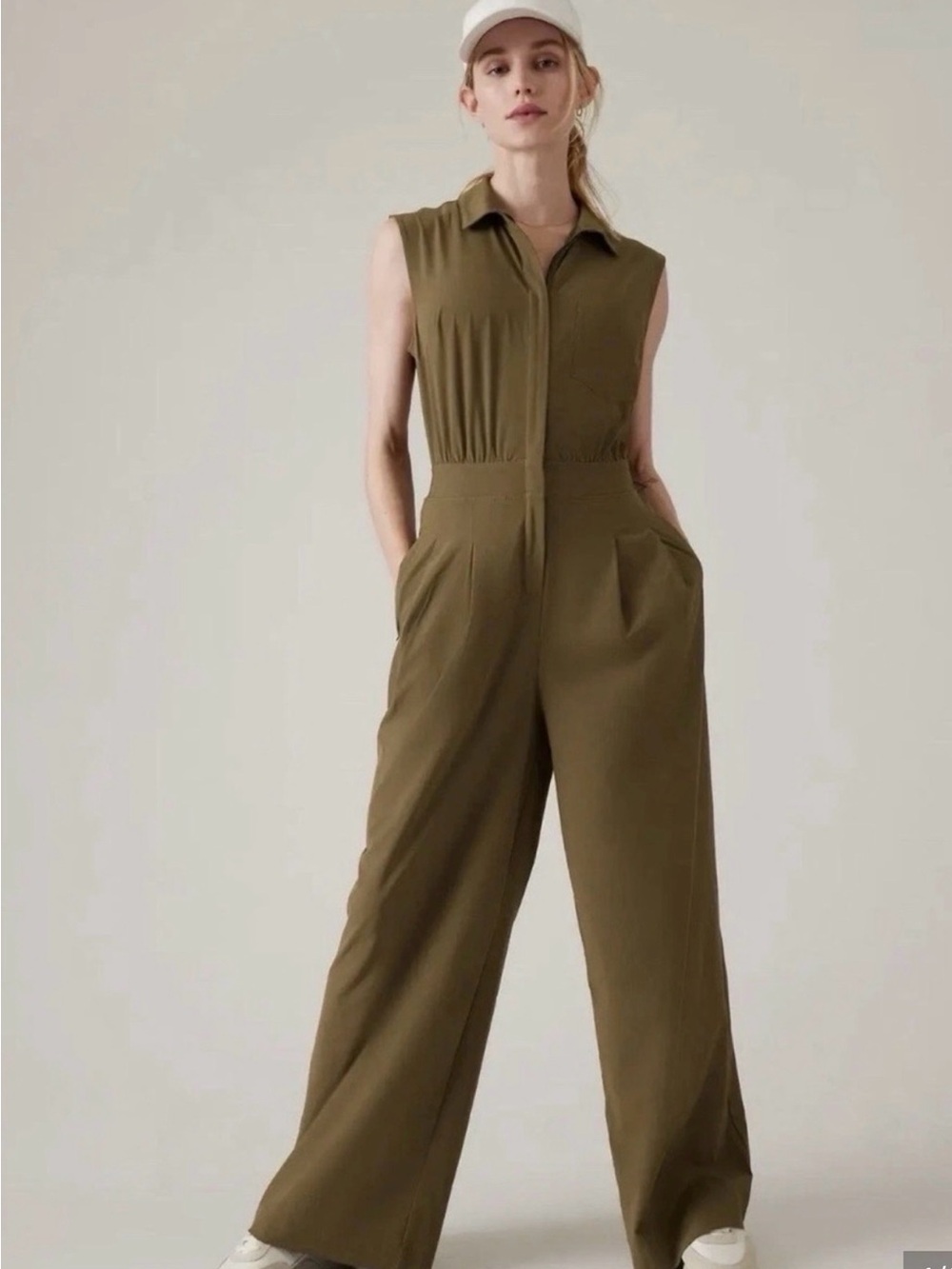 Athleta Brooklyn Height Size 6 Olive Green Sleeveless Utility Jumpsuit Wide Leg